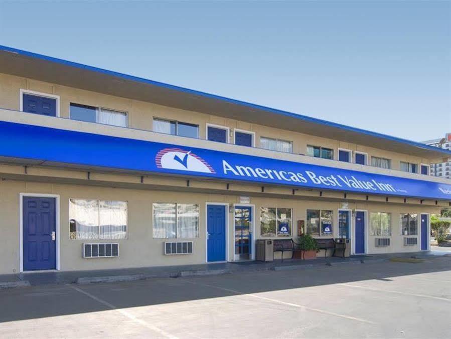 Americas Best Value Inn Las Vegas Strip Ngoại thất bức ảnh