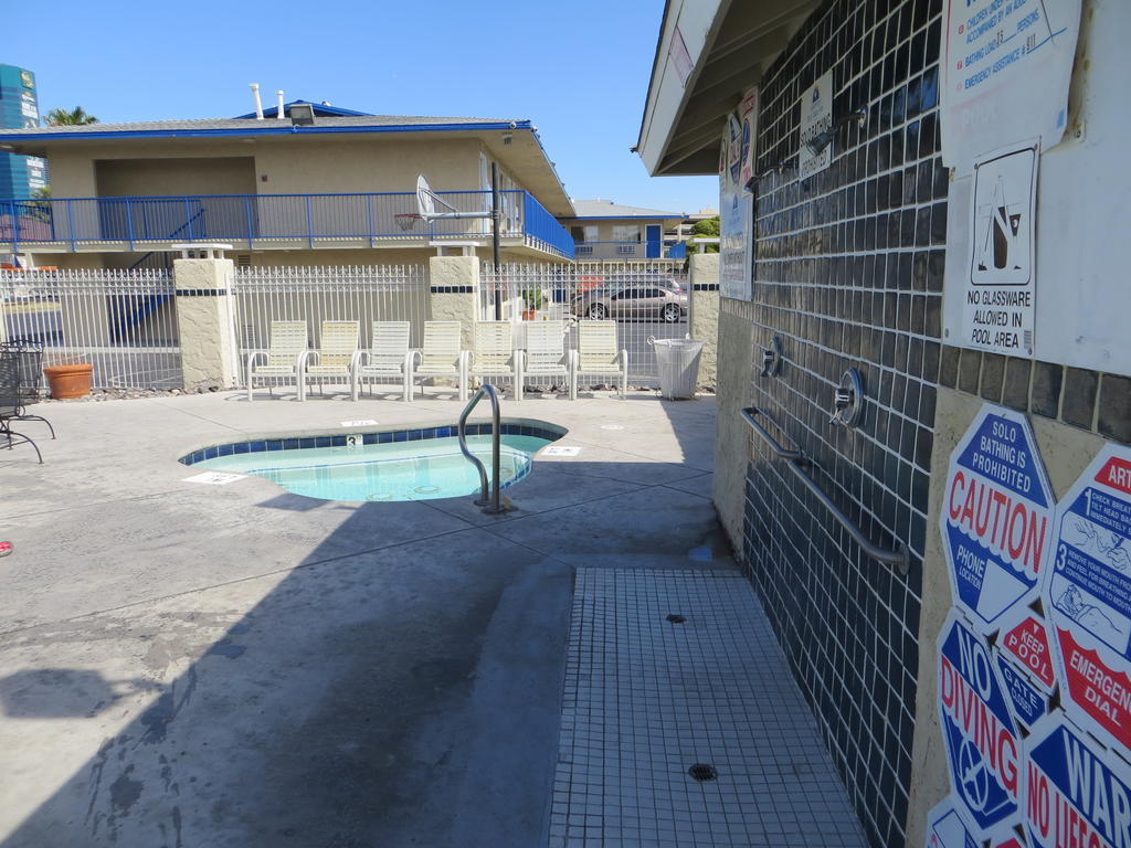 Americas Best Value Inn Las Vegas Strip Ngoại thất bức ảnh